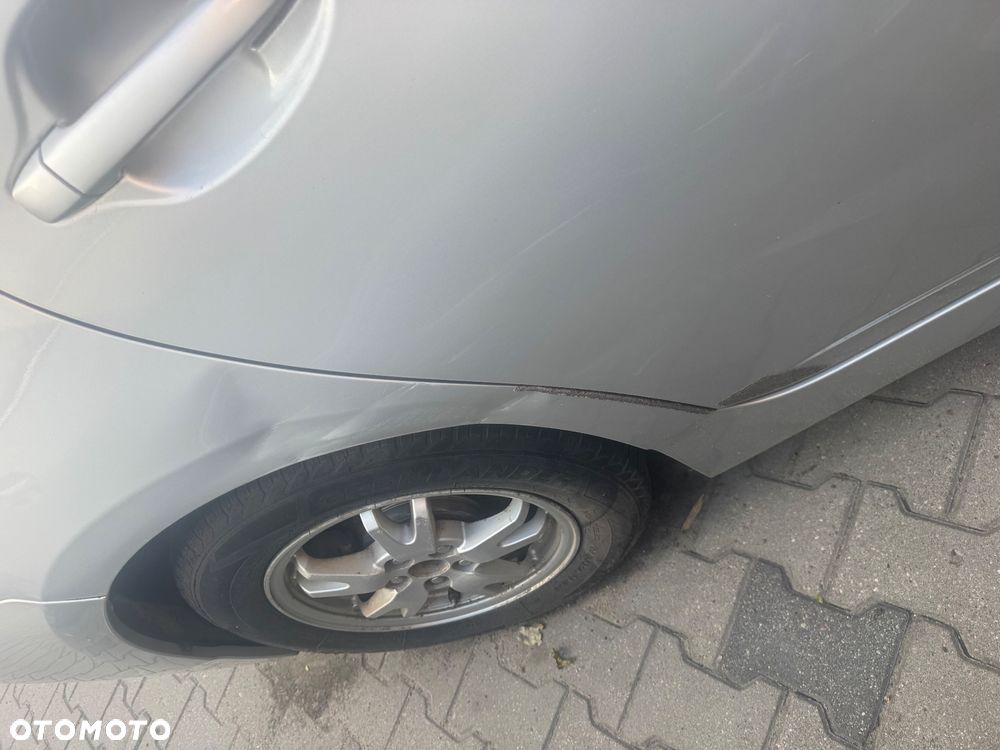 Toyota Prius 1.5 VVT-i Sol - 9