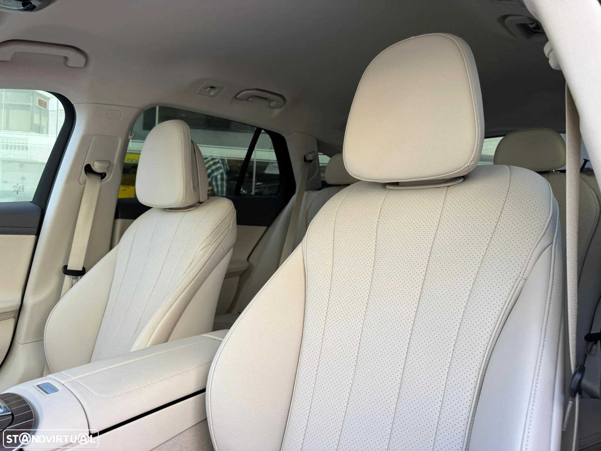 Mercedes-Benz E 300 de 4Matic All-Terrain - 5