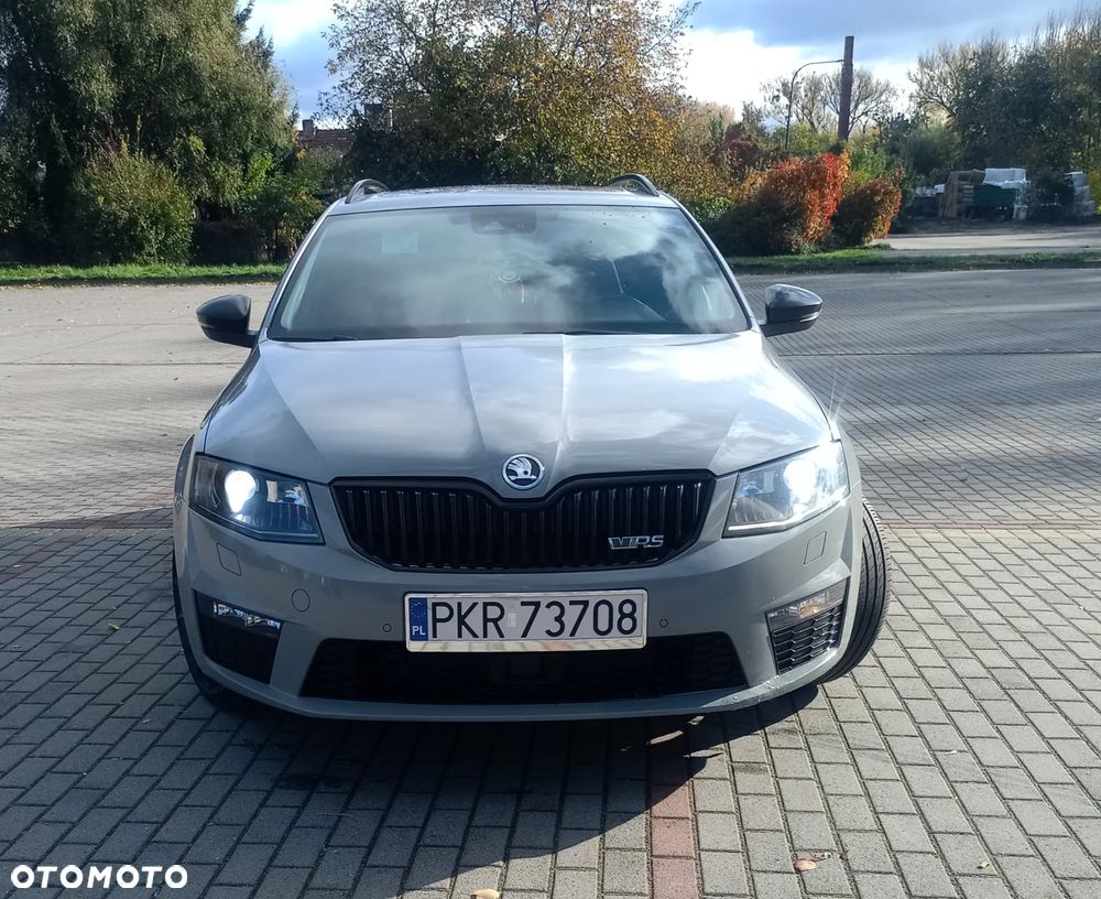 Skoda Octavia 2.0 TDI (Green tec) DSG RS - 27