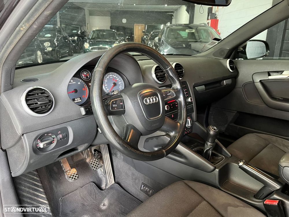 Audi A3 Sportback 1.6 TDI Attraction - 13