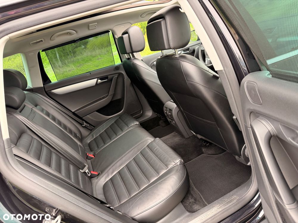 Volkswagen Passat Alltrack 2.0 TDI 4Mot DSG - 29
