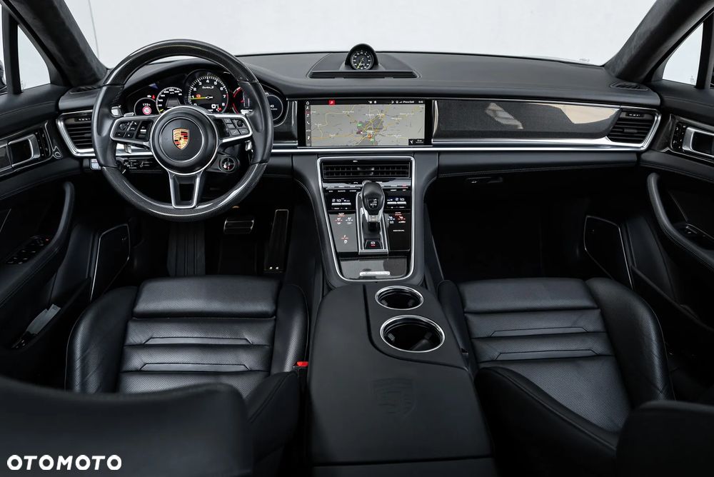 Porsche Panamera - 13