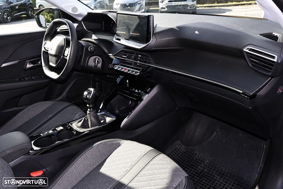 Peugeot 208 1.2 PureTech Allure - 11