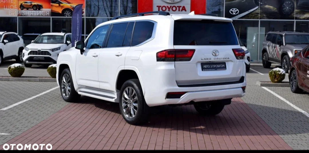 Toyota Land Cruiser - 18