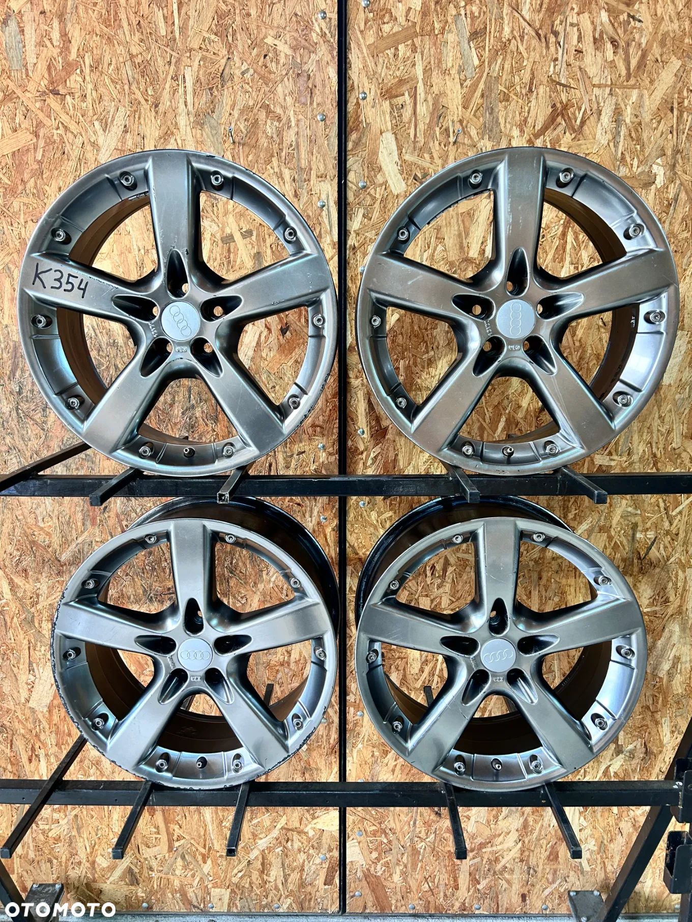 4 FELGI ALU. VW GOLF 4 , NEW BEETLE , BORA , SKODA OCTAVIA 1 , PT CRUISER , VW GOLF 3 GTi , AUDI A3 17'' 7,5J  ET35 - 1