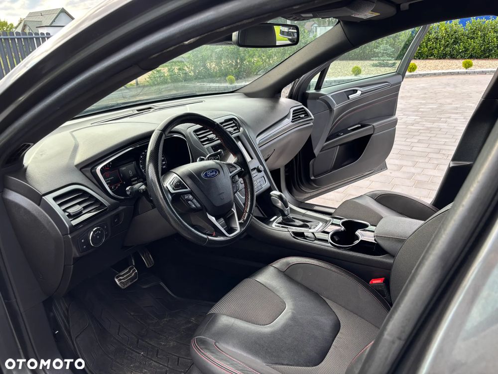 Ford Mondeo 2.0 TDCi ST-Line PowerShift - 22