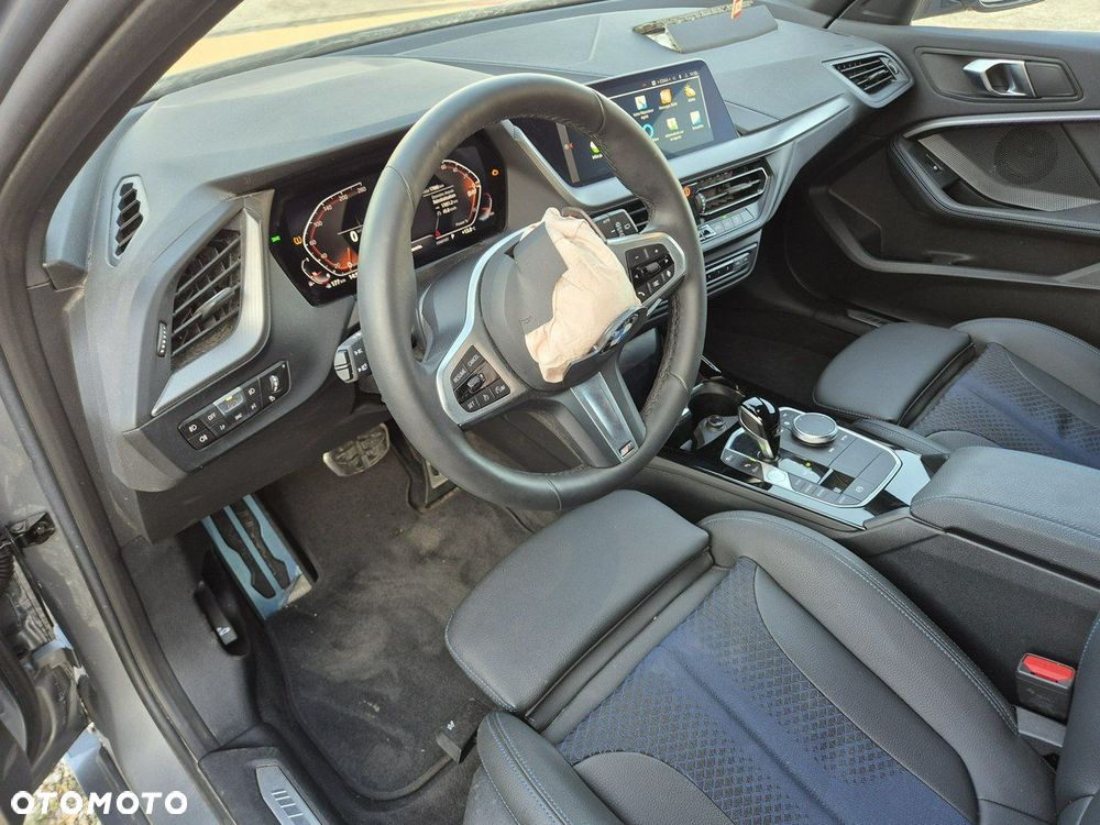 BMW Seria 1 118i Edition M Sport Shadow - 6