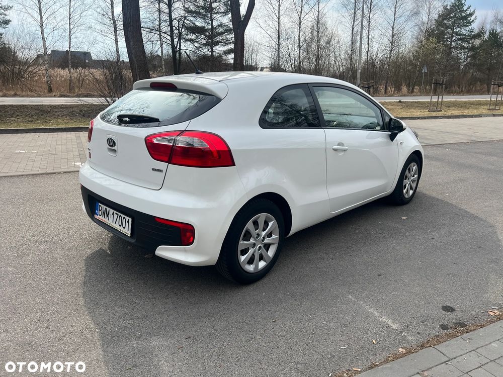 Kia Rio 1.4 crdi M - 5
