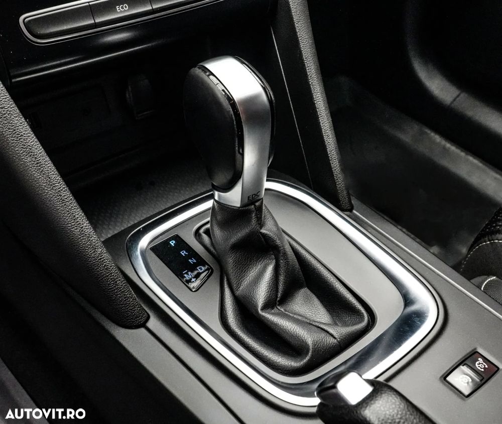 Renault Megane TCe 140 GPF EDC Equilibre - 19