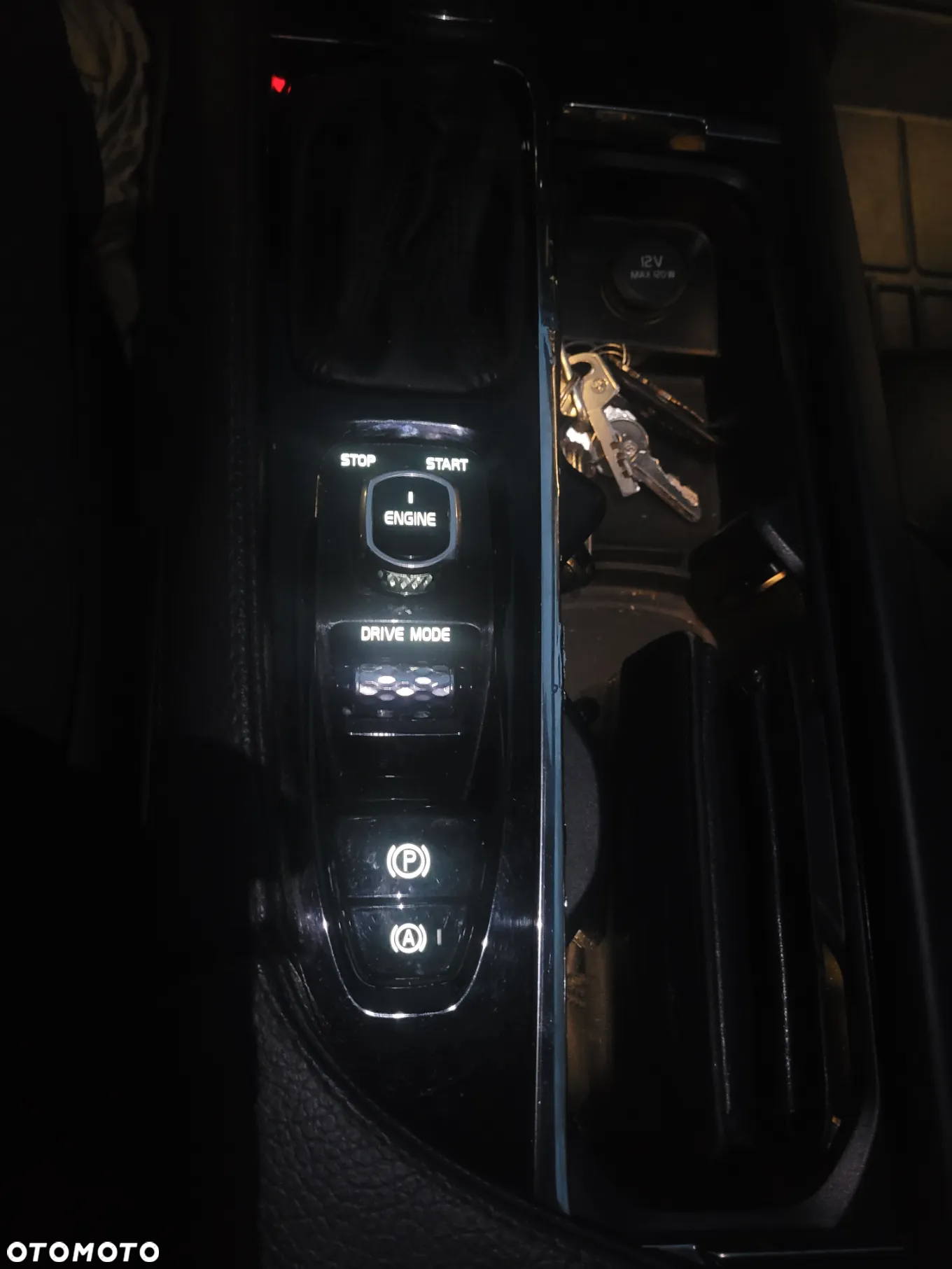 Volvo XC 90 - 20