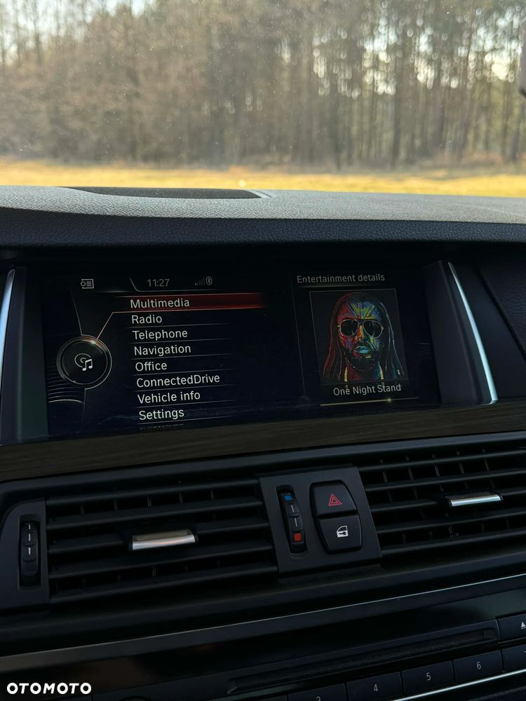 BMW Seria 5 535i xDrive Sport-Aut - 17