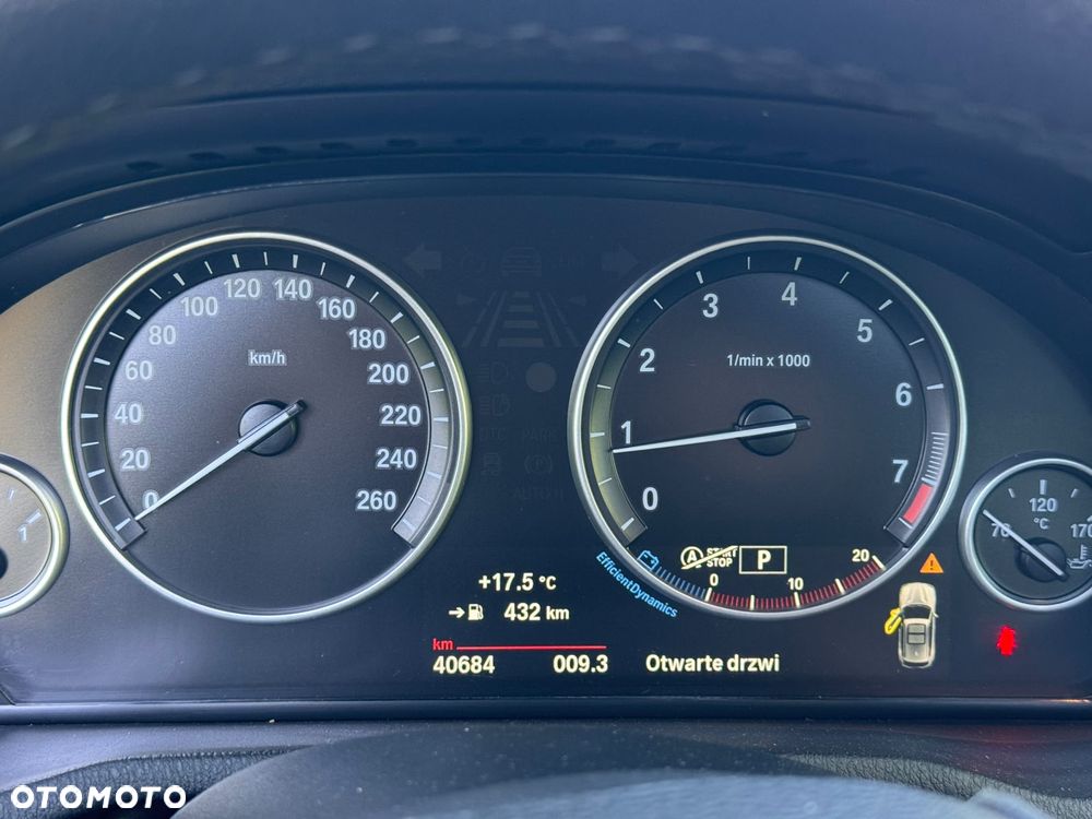 BMW X3 xDrive28i Sport-Aut xLine - 38