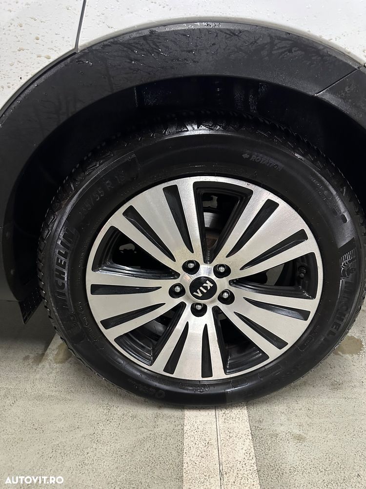 Kia Sportage - 12