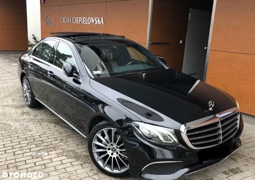 Mercedes-Benz Klasa E 220 d 9G-TRONIC - 9