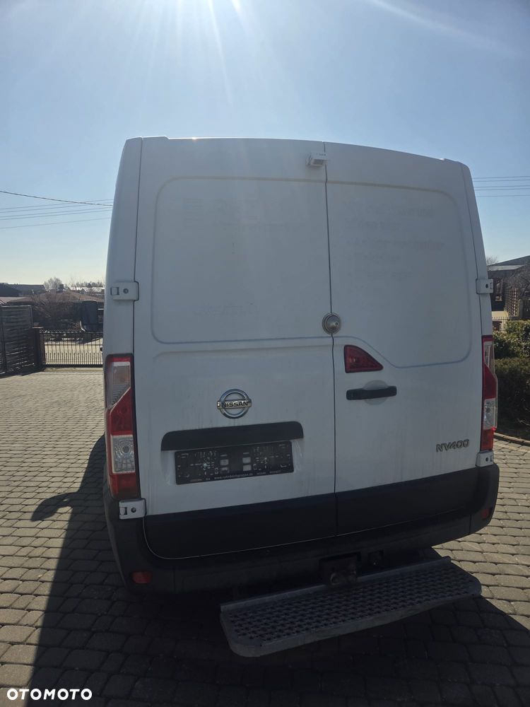 Nissan NV400 - 6