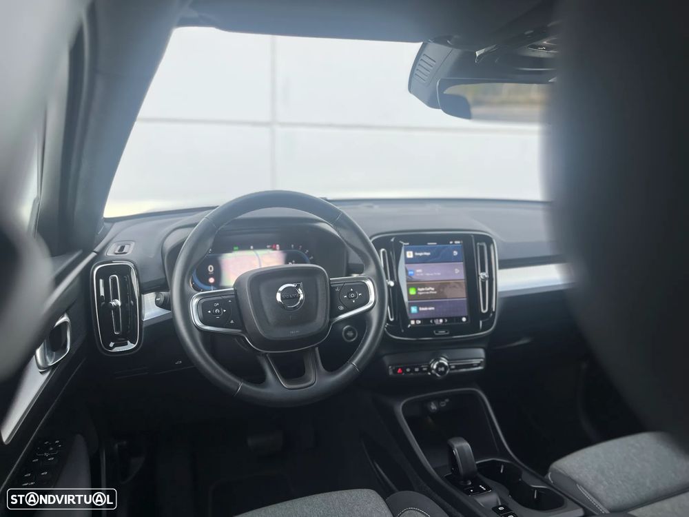 Volvo XC 40 2.0 B3 Core - 26
