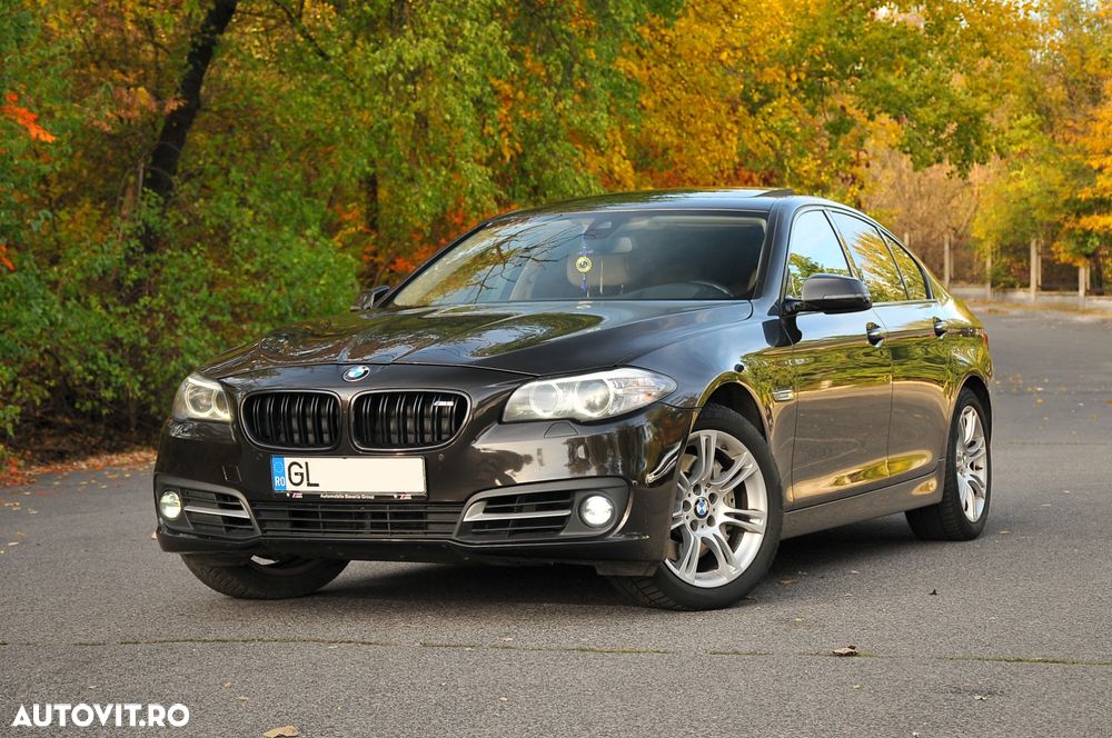 BMW Seria 5 525d xDrive - 2