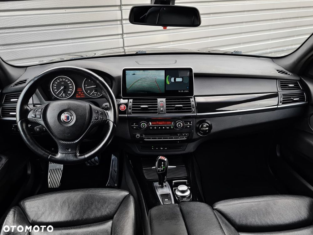 BMW X5 3.0sd - 33