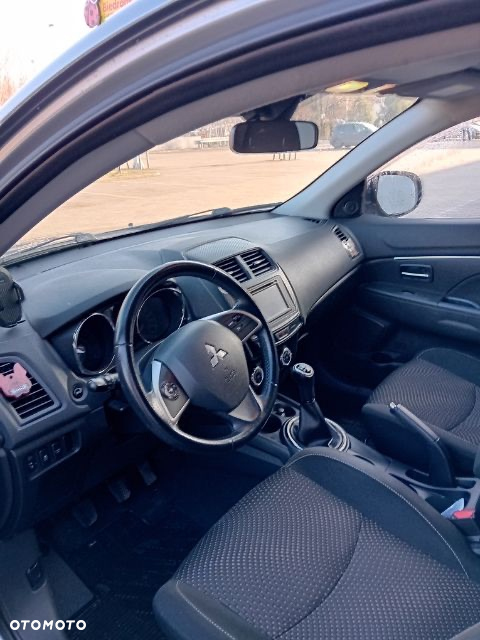 Mitsubishi ASX 1.6 Active - 13