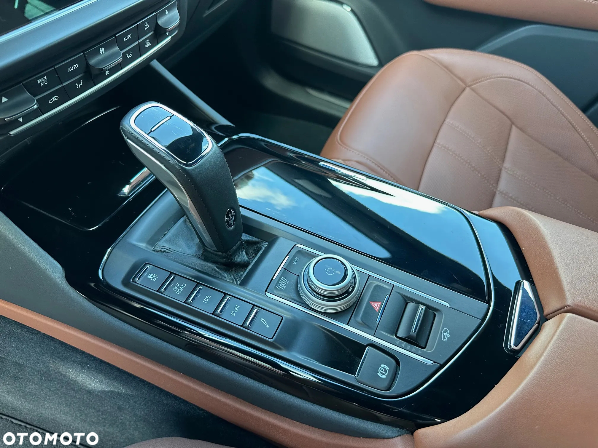 Maserati Levante - 18
