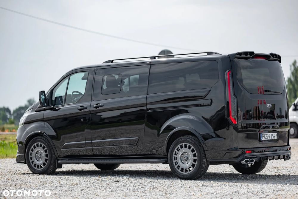 Ford Tourneo Custom - 19