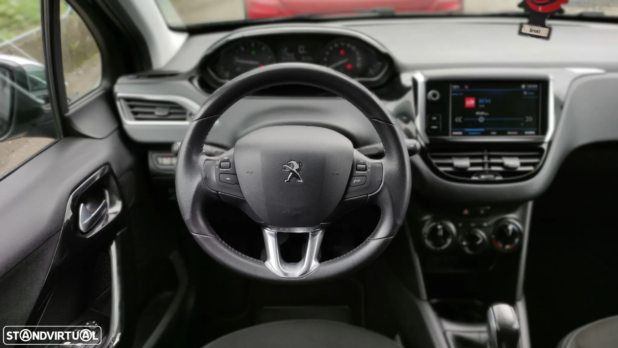 Peugeot 208 1.6 BlueHDi Style - 16