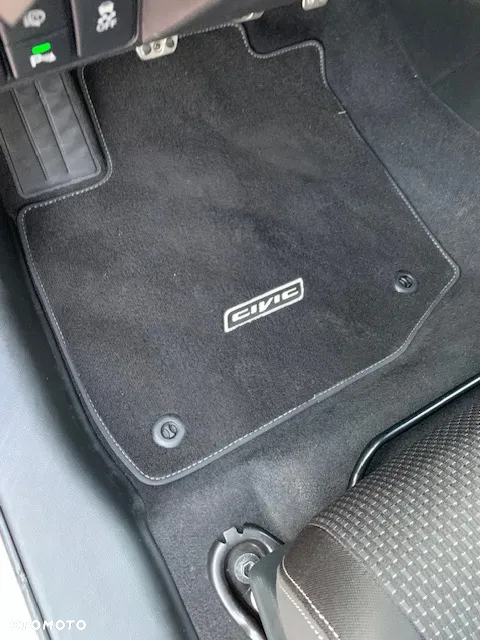 Honda Civic 1.8 Lifestyle (ADAS / Connect+) - 12