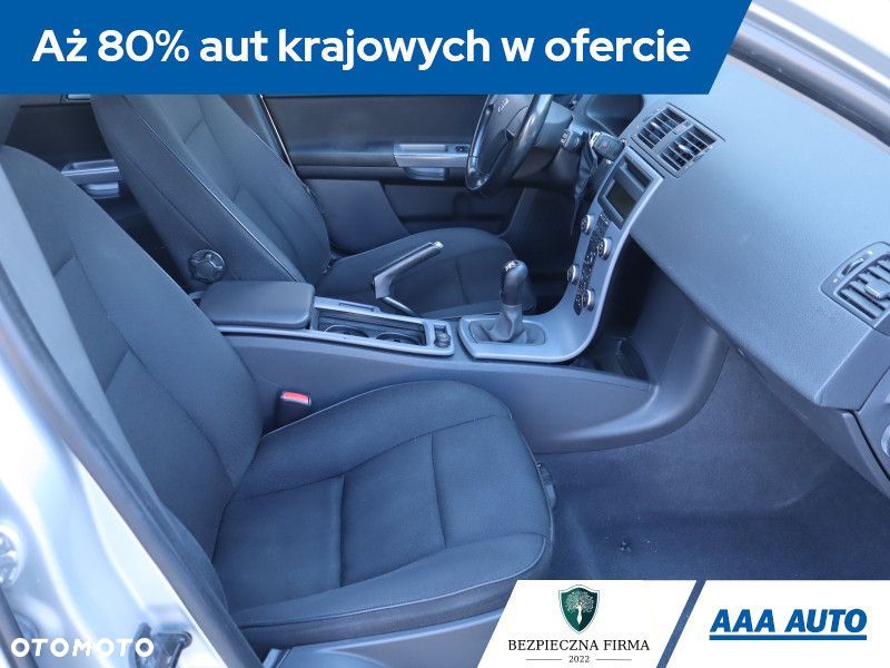 Volvo V50 - 11