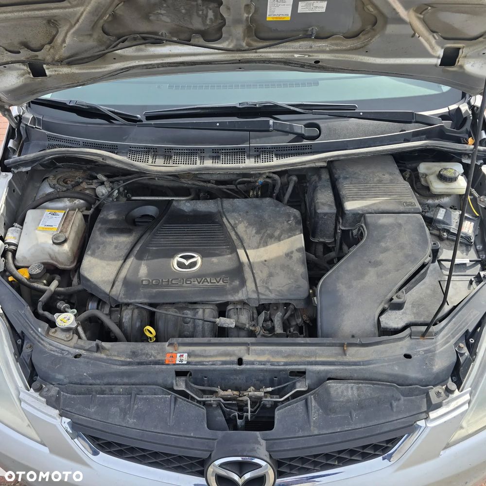 Mazda 5 - 5