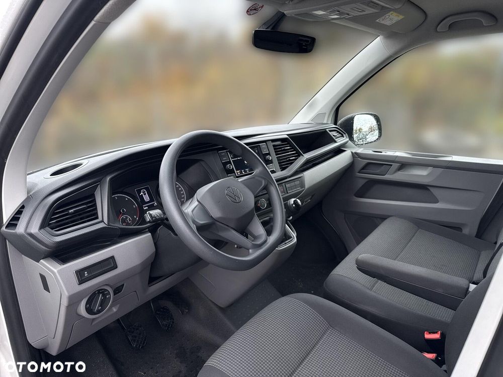 Volkswagen Transporter T6 2.0 TDI - 10