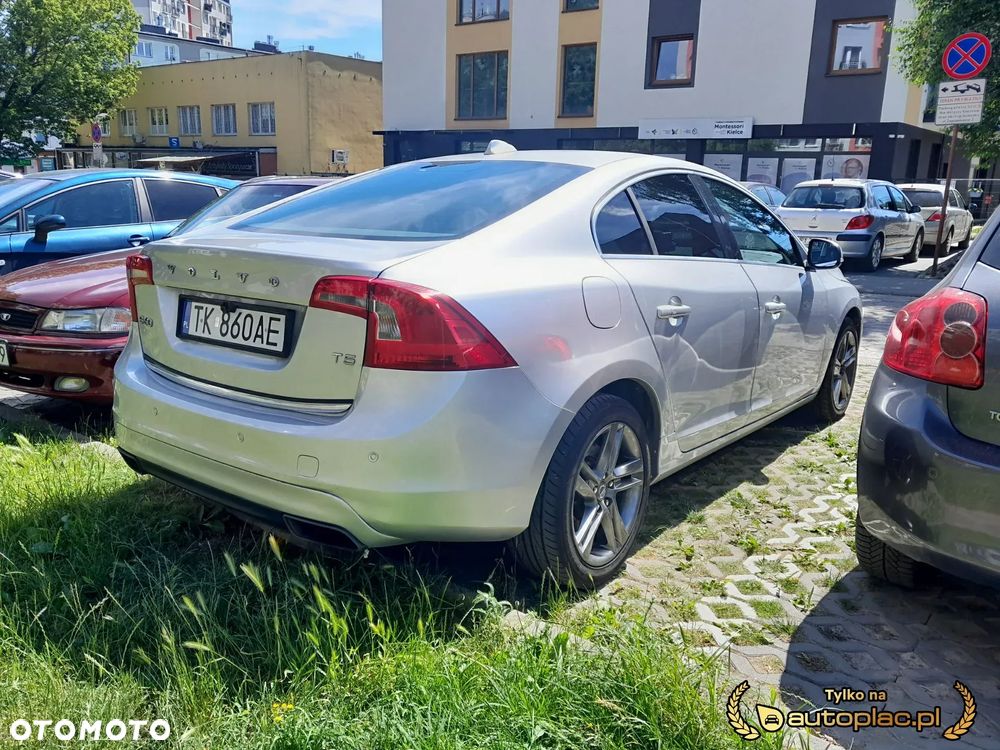 Volvo S60 2.5 T5 - 5