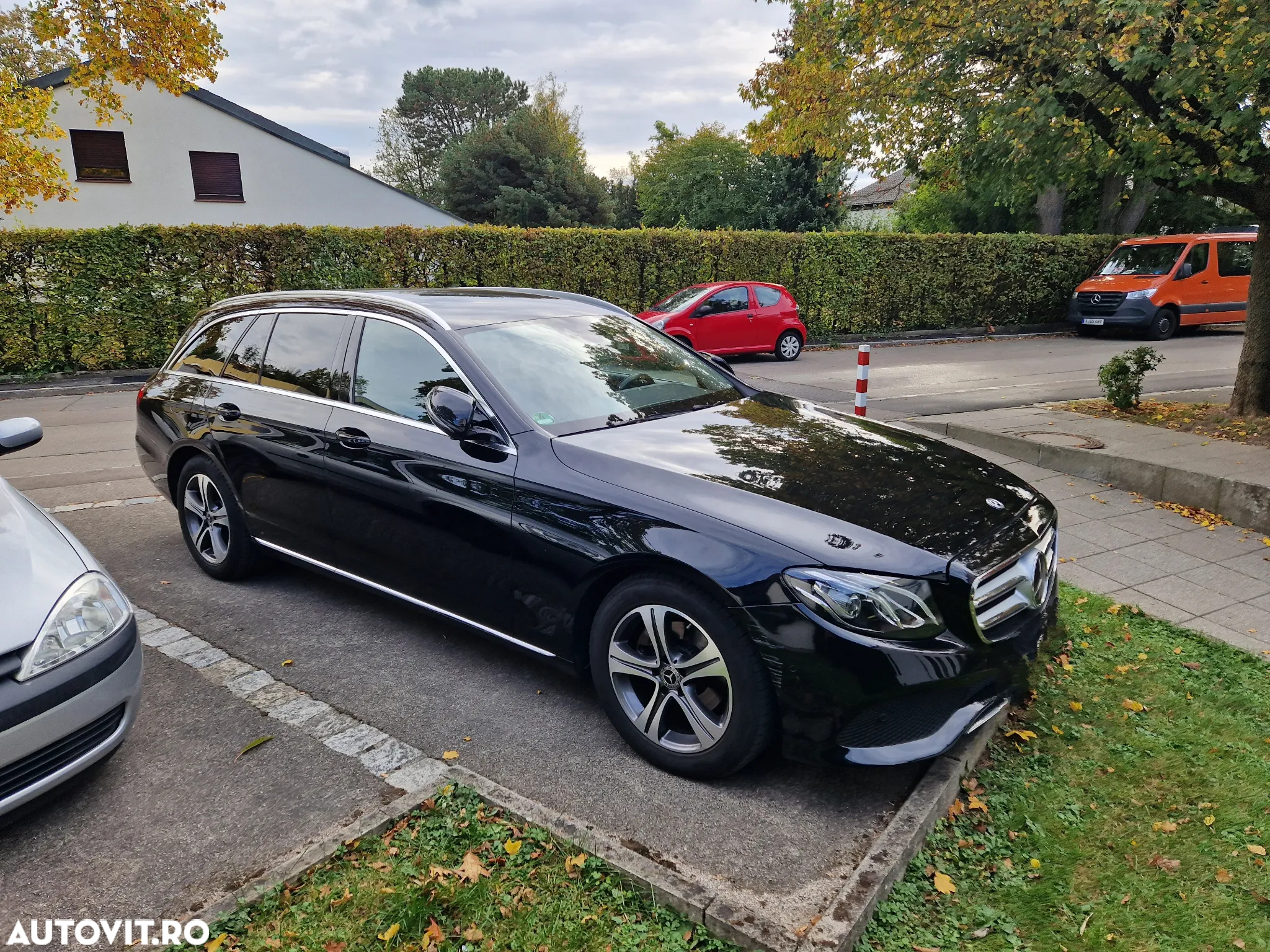 Mercedes-Benz E 220 d T-Modell Aut. - 2