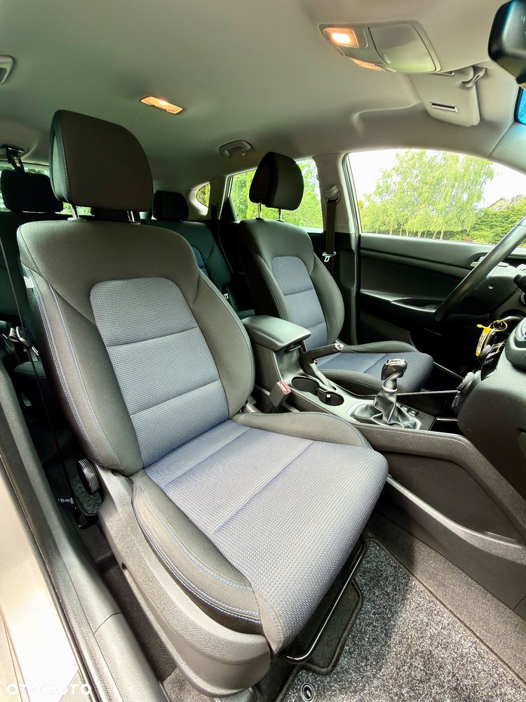 Hyundai Tucson blue 1.6 GDi 2WD Navi - 29