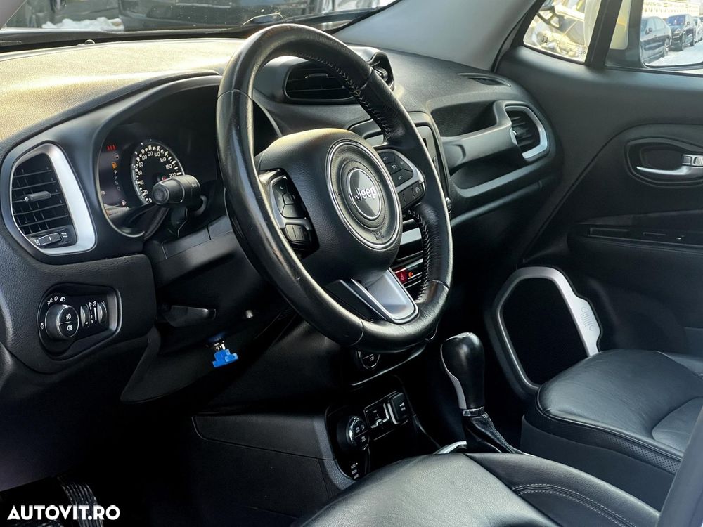 Jeep Renegade - 11