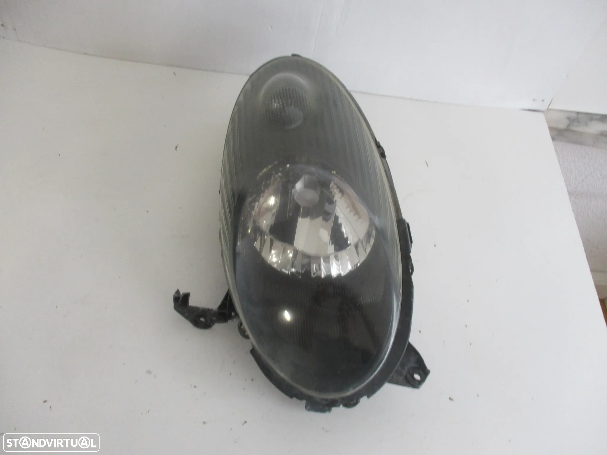 Farol Optica Nissan Micra K12 2004 Esquerdo Direito - 3