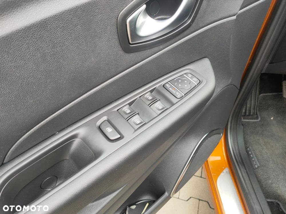 Renault Captur 1.3 Energy TCe FAP Limited - 17