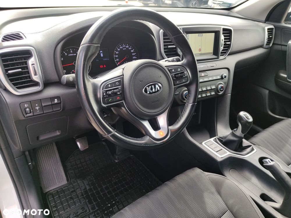 Kia Sportage 1.6 GDI M 2WD - 11