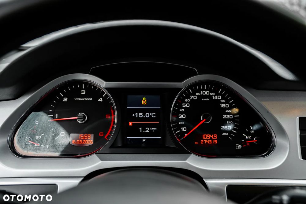 Audi A6 Avant 3.0 TDI DPF quattro tiptronic - 32