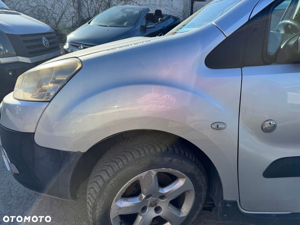 PEUGEOT PARTNER II BŁOTNIK LEWY PRZÓD PRZEDNI EZR - 2