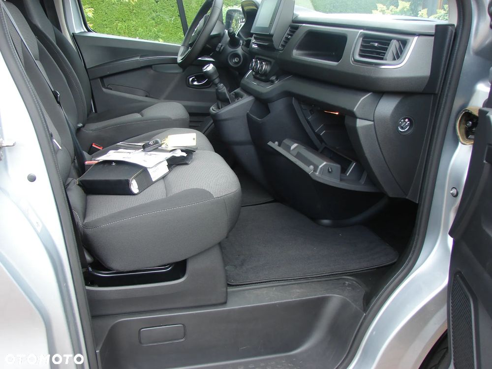 Renault Trafic 2.0 dCi L1H1 Extra (bryg.) - 13