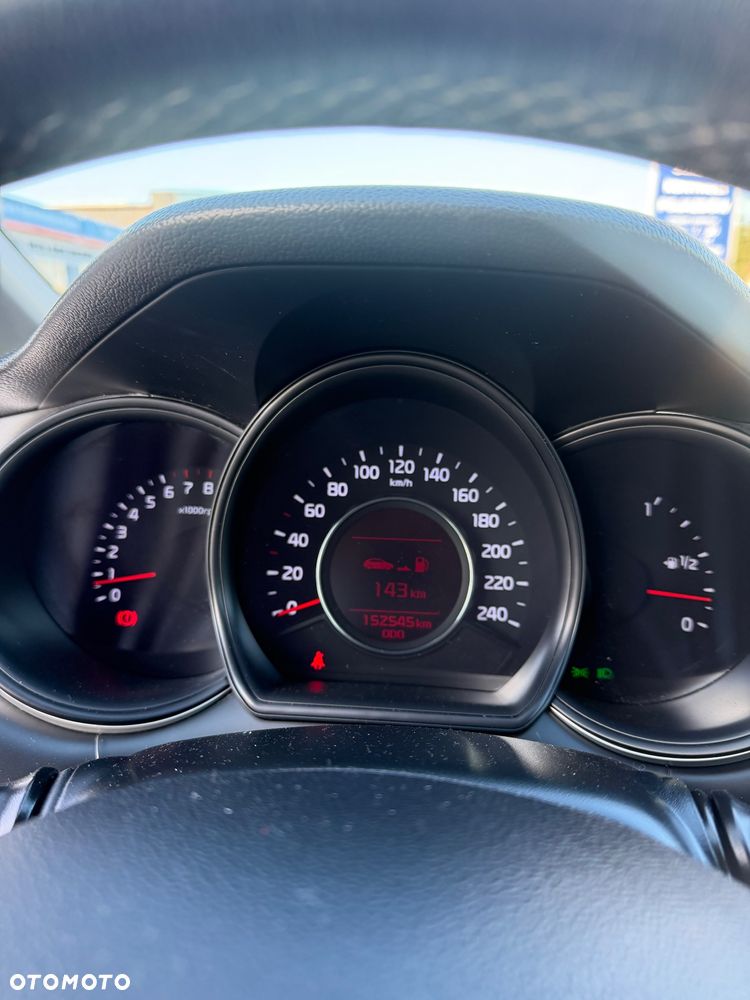 Kia Ceed 1.6 GDI ISG Dream Team Edition - 15
