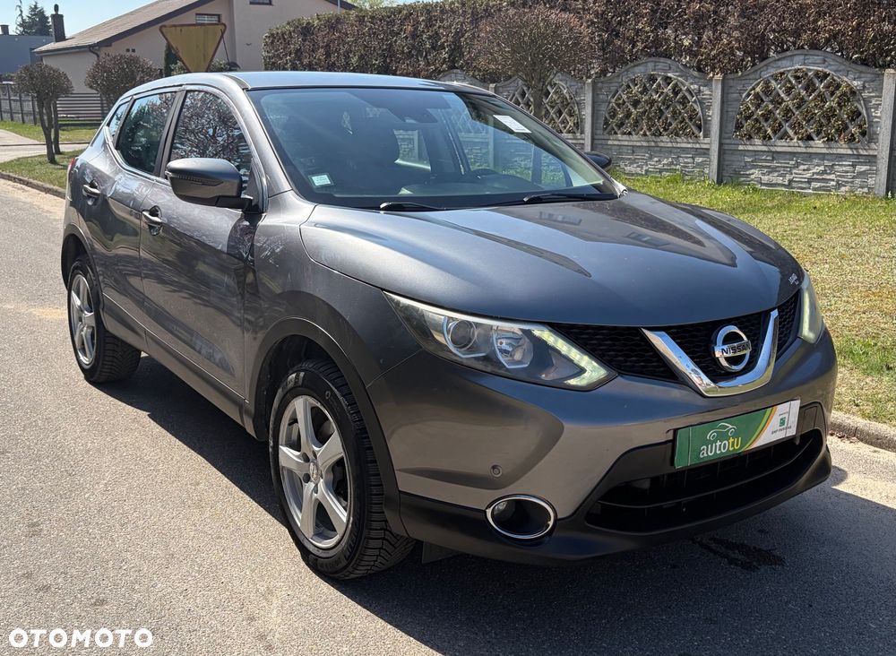 Nissan Qashqai 1.6 DCi 4x4 N-Connecta EU6 - 9