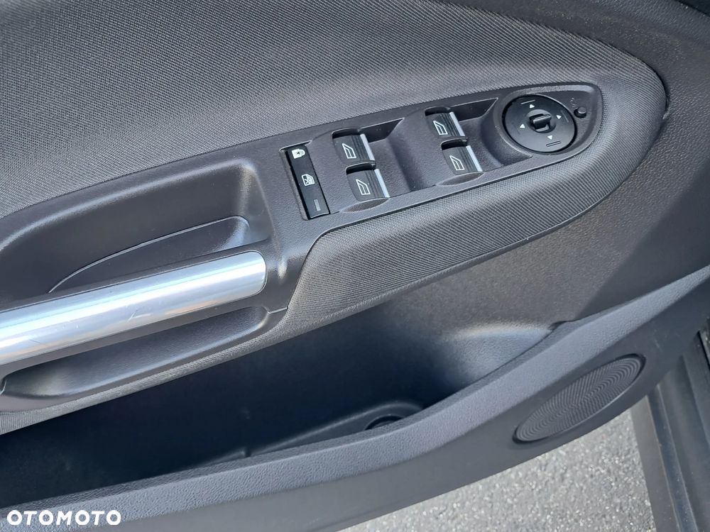 Ford Grand C-MAX - 7
