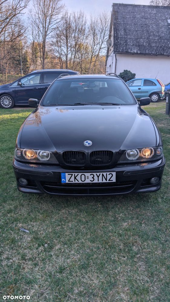 BMW Seria 5 523i - 1