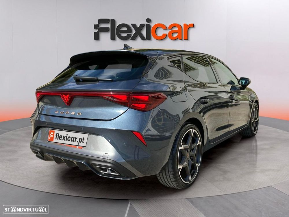 Cupra Leon 1.5 eTSI MID DSG - 8
