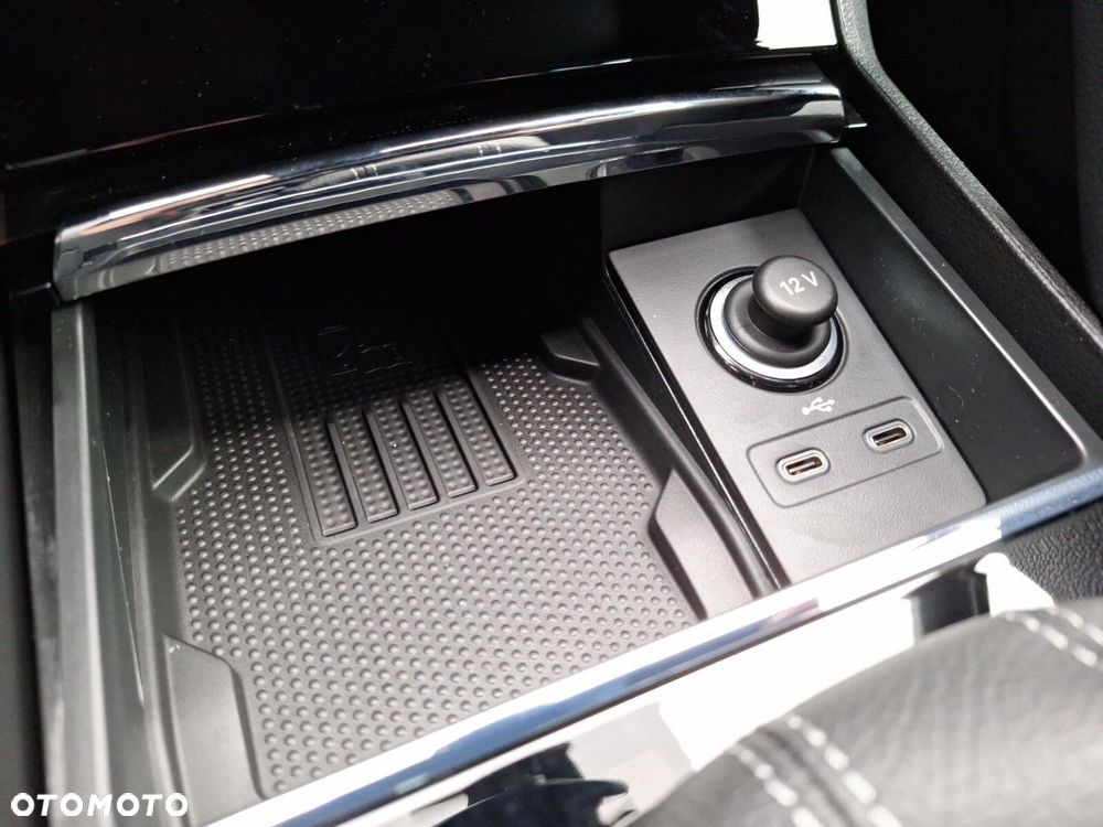 Skoda Karoq 2.0 TDI SCR 4x4 Sportline DSG - 21