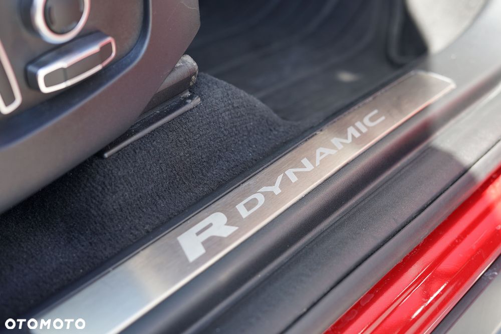 Land Rover Discovery Sport - 31