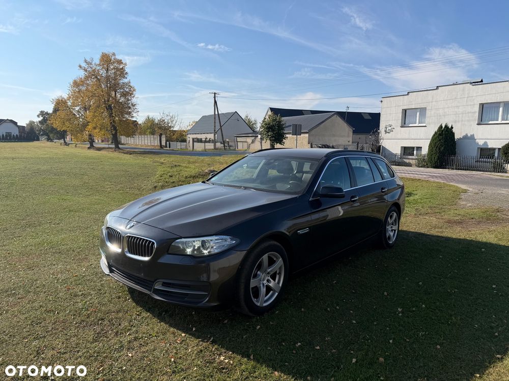 BMW Seria 5 520i Modern Line - 1