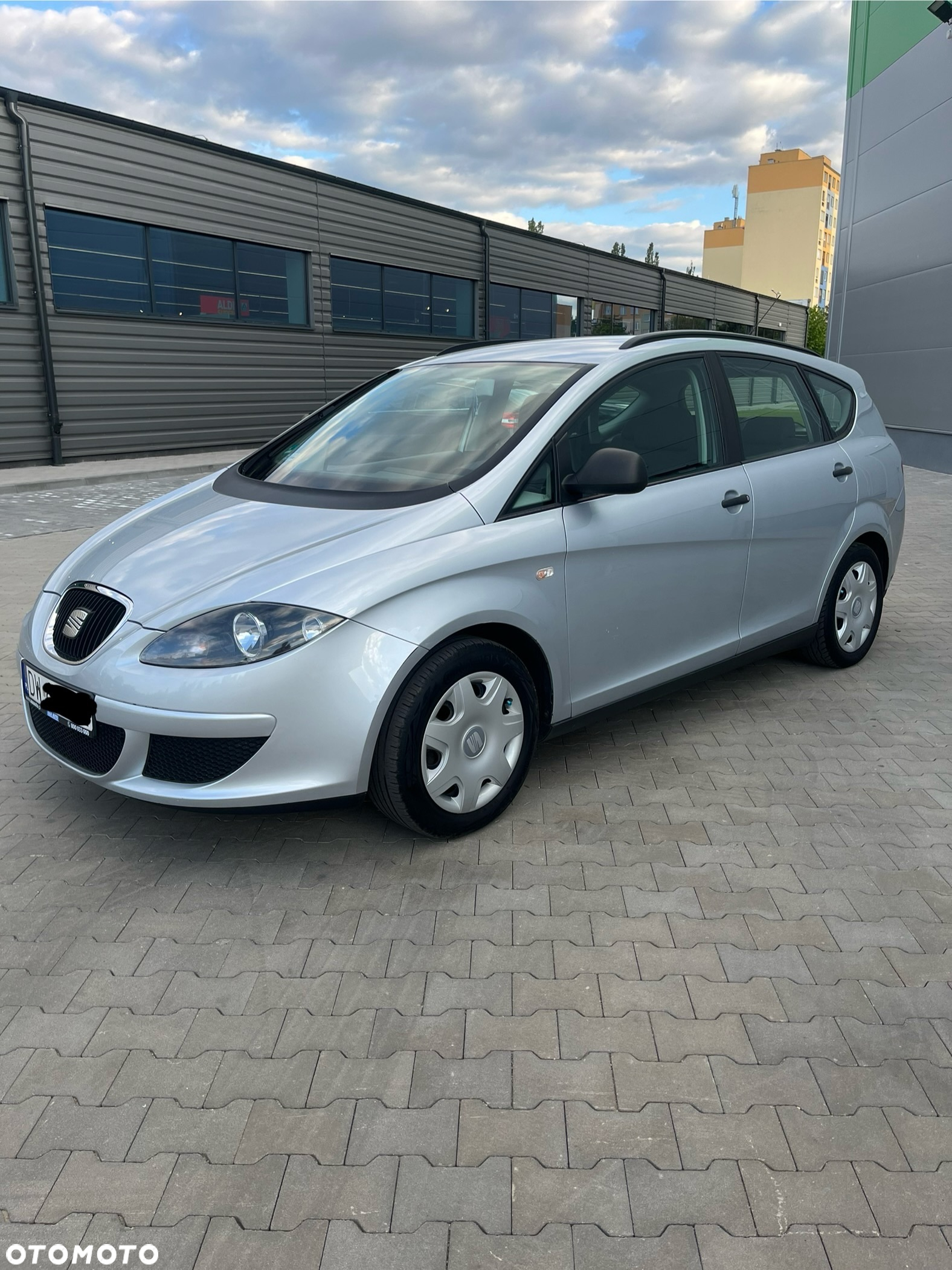 Seat Altea XL 1.6 Stylance - 3