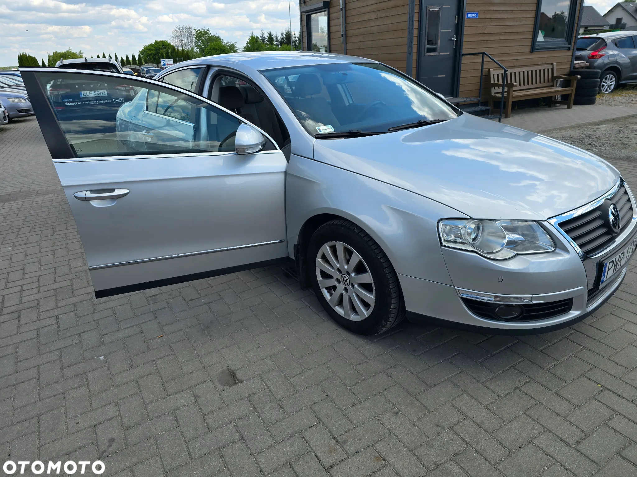 Volkswagen Passat - 21